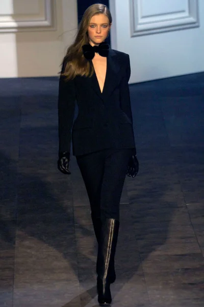 Look 7